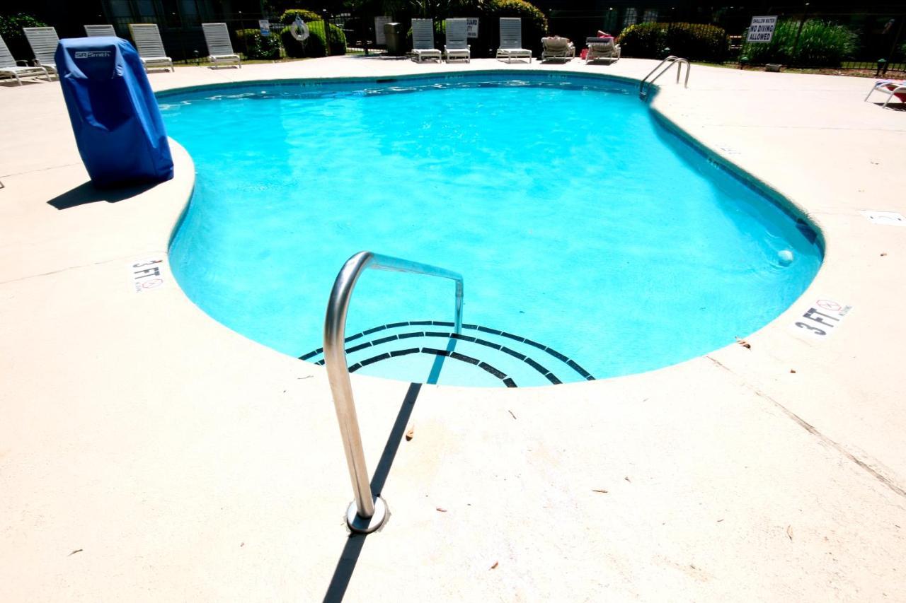 On The Beach 2 Bed 2 Bath 3Rd Floor Condo Myrtle Beach Eksteriør billede