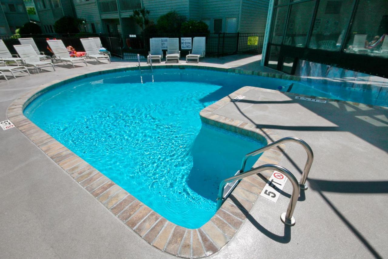 On The Beach 2 Bed 2 Bath 3Rd Floor Condo Myrtle Beach Eksteriør billede