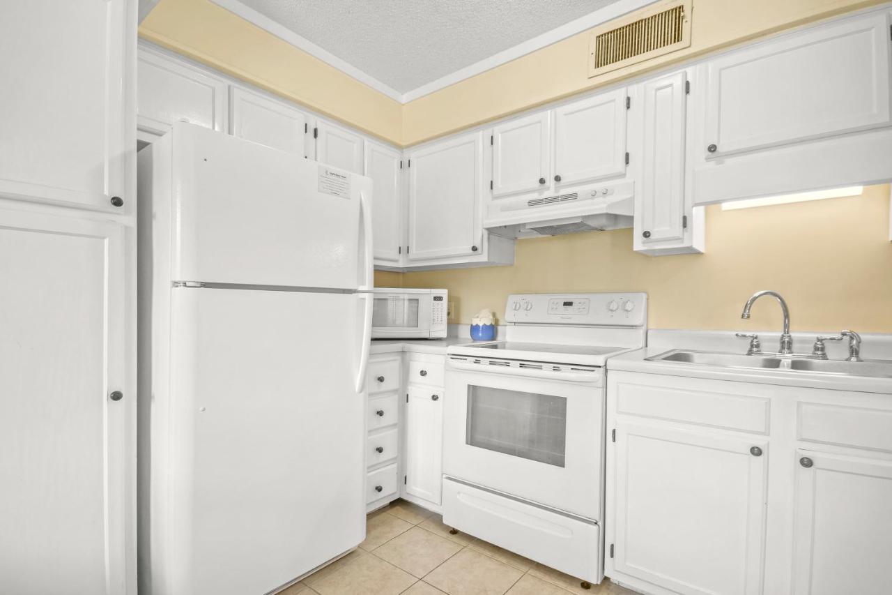 On The Beach 2 Bed 2 Bath 3Rd Floor Condo Myrtle Beach Eksteriør billede